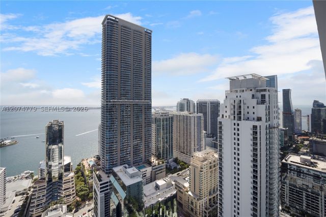 1010 Brickell Ave 4701, Miami, FL 33131