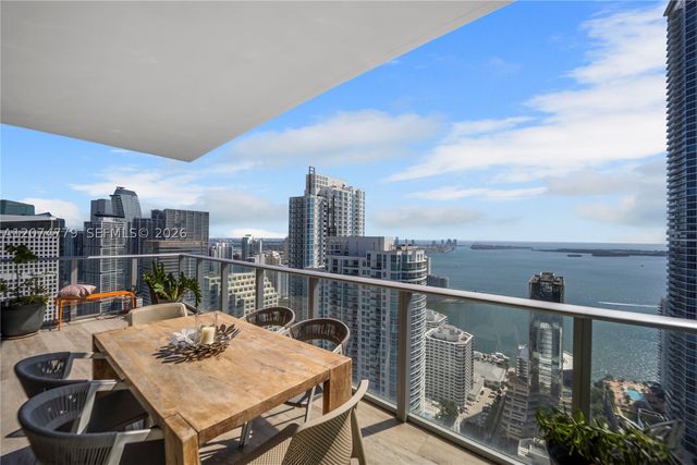 1010 Brickell Ave 4701, Miami, FL 33131