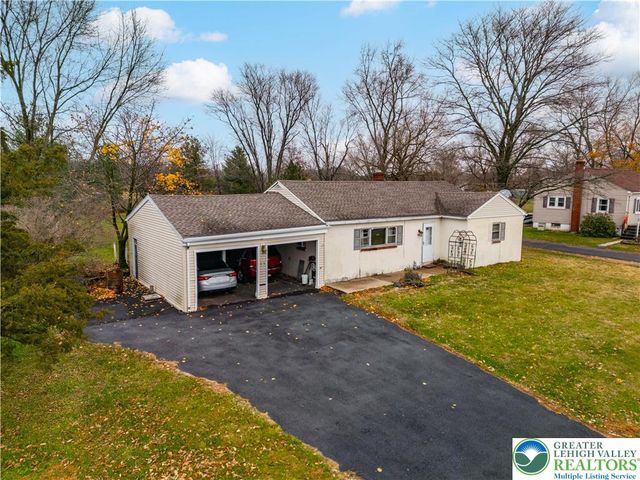 25 Meadow Road, Richland Twp, PA 18951