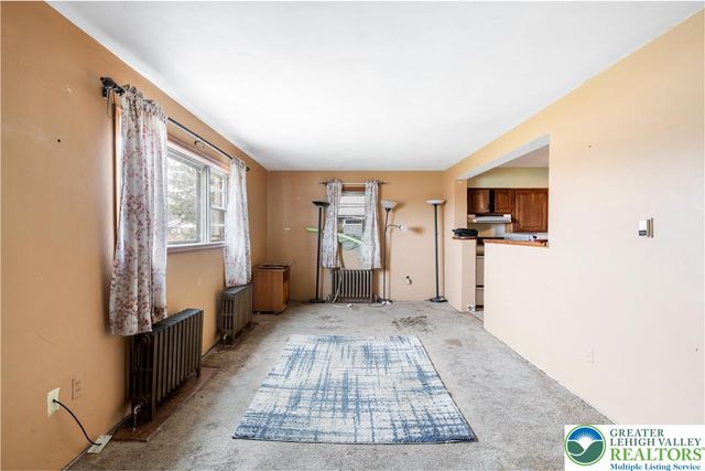 25 Meadow Road, Richland Twp, PA 18951