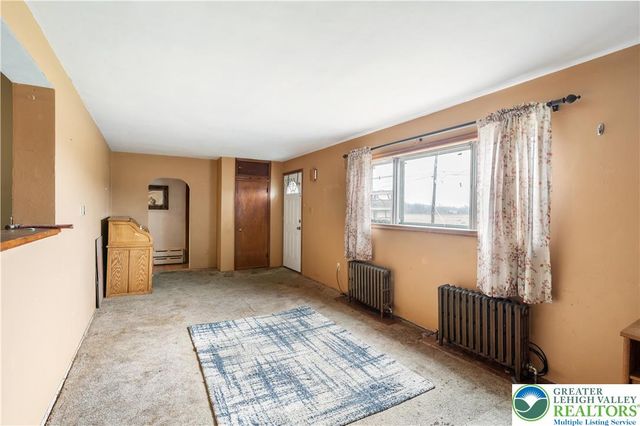 25 Meadow Road, Richland Twp, PA 18951