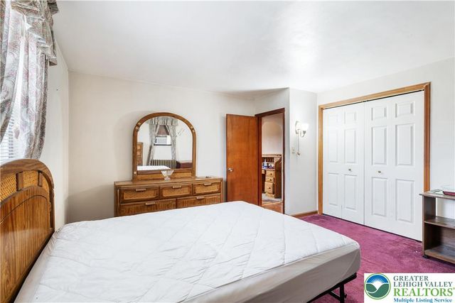 25 Meadow Road, Richland Twp, PA 18951