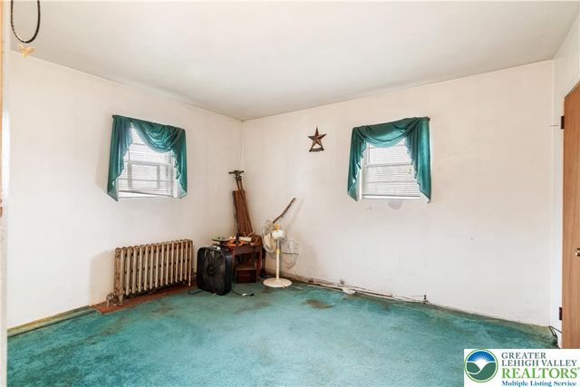 25 Meadow Road, Richland Twp, PA 18951