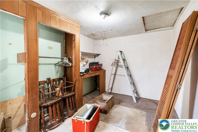 25 Meadow Road, Richland Twp, PA 18951