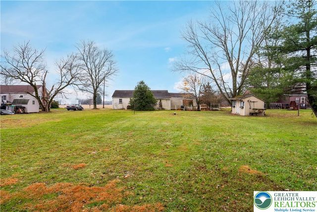 25 Meadow Road, Richland Twp, PA 18951