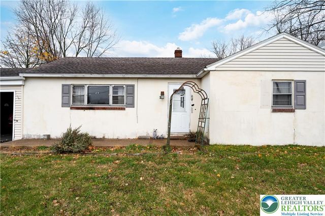 25 Meadow Road, Richland Twp, PA 18951