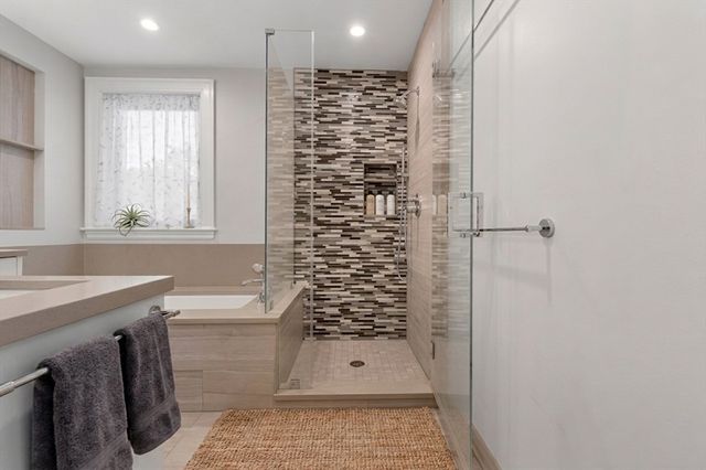 191 Davis Ave, Brookline, MA 02445