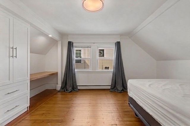 191 Davis Ave, Brookline, MA 02445