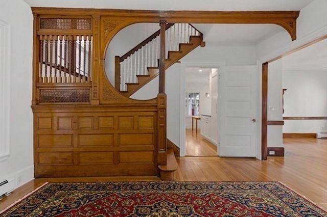 191 Davis Ave, Brookline, MA 02445