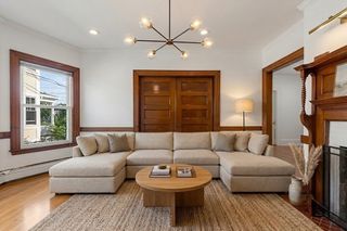191 Davis Ave, Brookline, MA 02445
