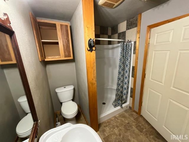 6068 N West Street, Ossian, IN 46777