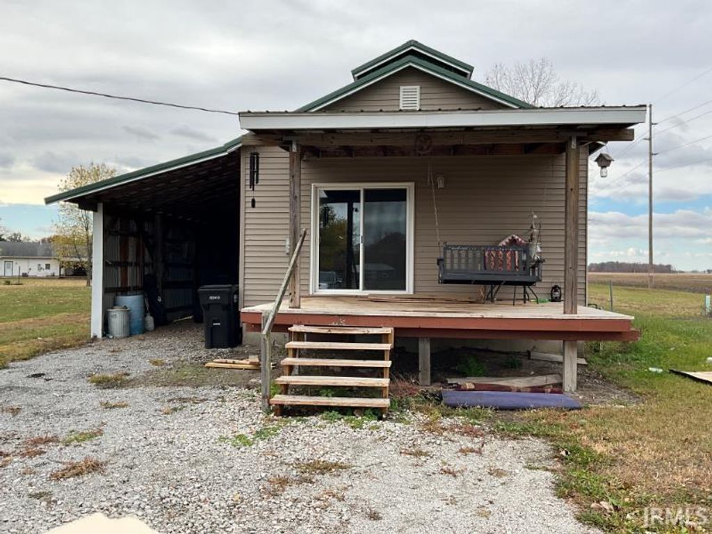 6068 N West Street, Ossian, IN 46777