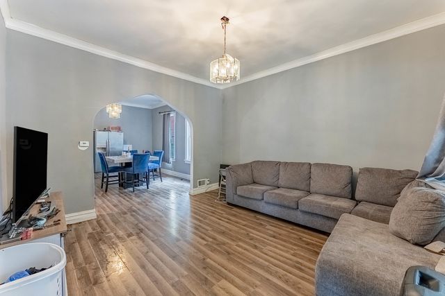 244 W 117th Street, Chicago, IL 60628