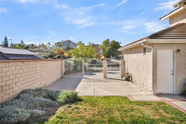 1011 Cannon Road, Riverside, CA 92506