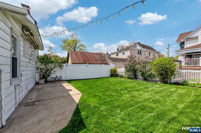 98 Laurel Street, Ridgefield Park, NJ 07660