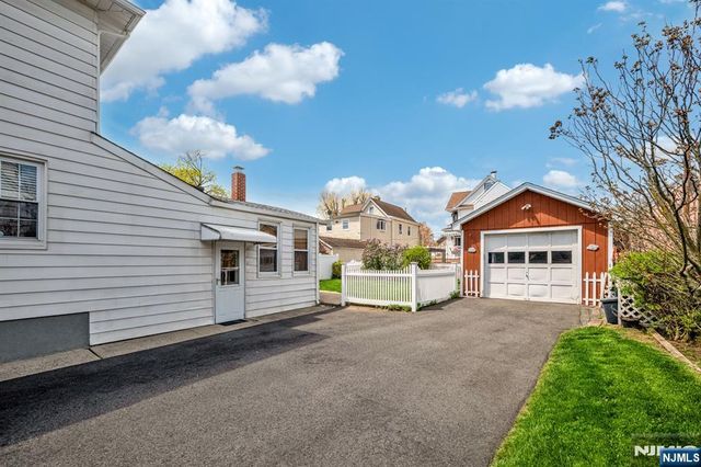 98 Laurel Street, Ridgefield Park, NJ 07660
