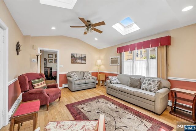 98 Laurel Street, Ridgefield Park, NJ 07660