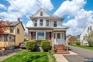 98 Laurel Street, Ridgefield Park, NJ 07660