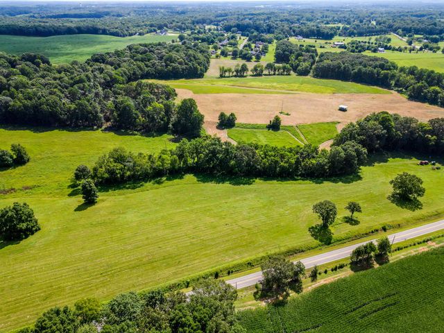 3984 Old Coopertown Rd, Springfield, TN 37172
