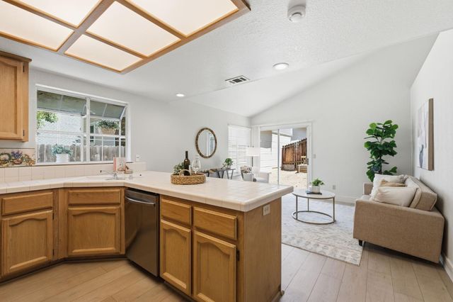 4406 Andrew Alan Ln, Fair Oaks, CA 95628