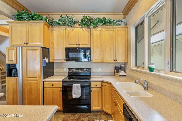 5 E Village Circle, Midway, UT 84049