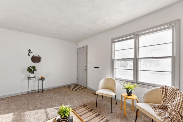 5430 E Pine St, Wichita, KS 67208