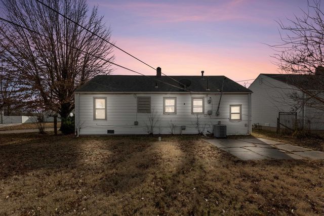 5430 E Pine St, Wichita, KS 67208