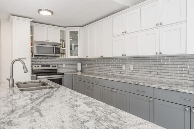 751 WILDFLOWER DRIVE, Palm Harbor, FL 34683