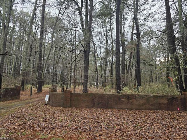5533 Willow Lake RD, Chesapeake, VA 23321