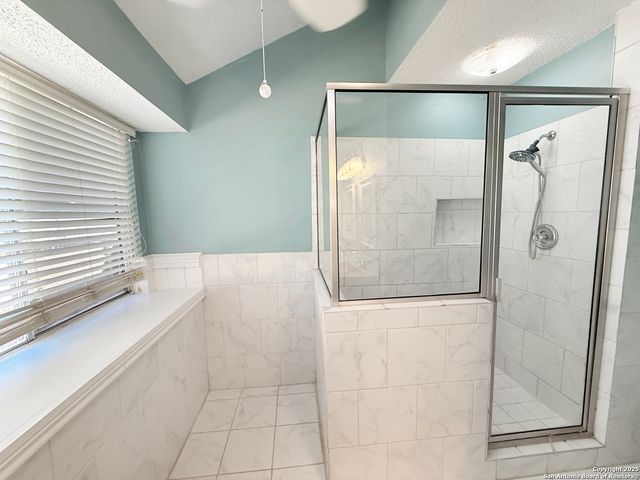5221 Pond Lake, San Antonio, TX 78244