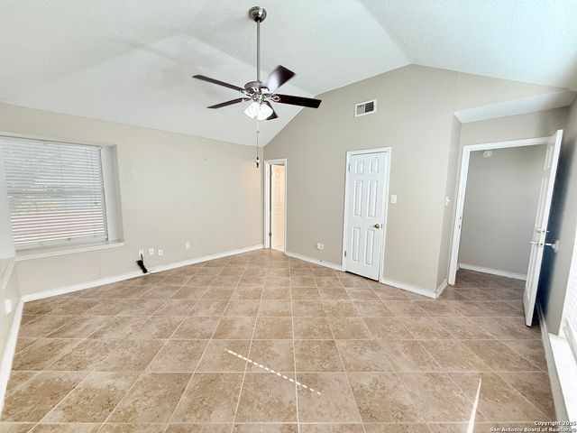 5221 Pond Lake, San Antonio, TX 78244