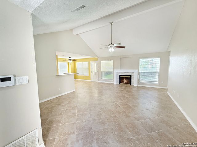 5221 Pond Lake, San Antonio, TX 78244