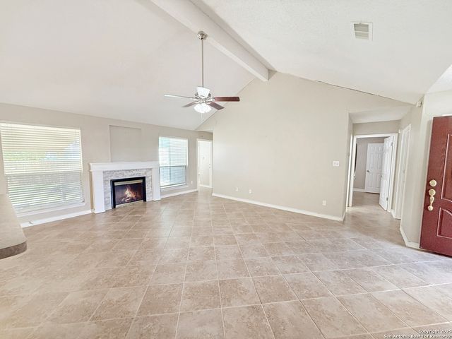 5221 Pond Lake, San Antonio, TX 78244
