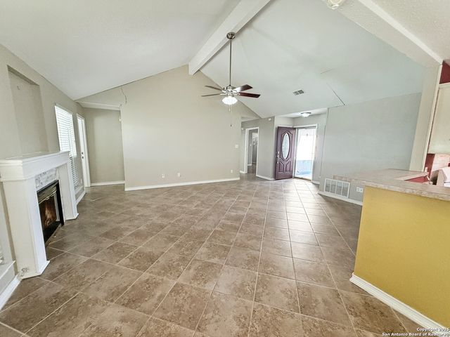 5221 Pond Lake, San Antonio, TX 78244