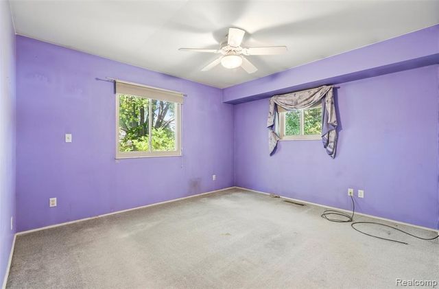 309 Windy Bluff, Flushing, MI 48433