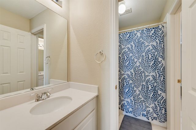 8137 Skyridge Drive, Plano, TX 75025