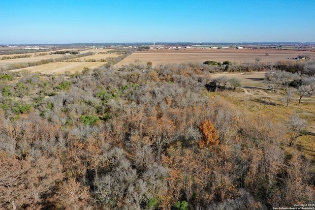 908 COUNTY ROAD 5711, Castroville, TX 78039