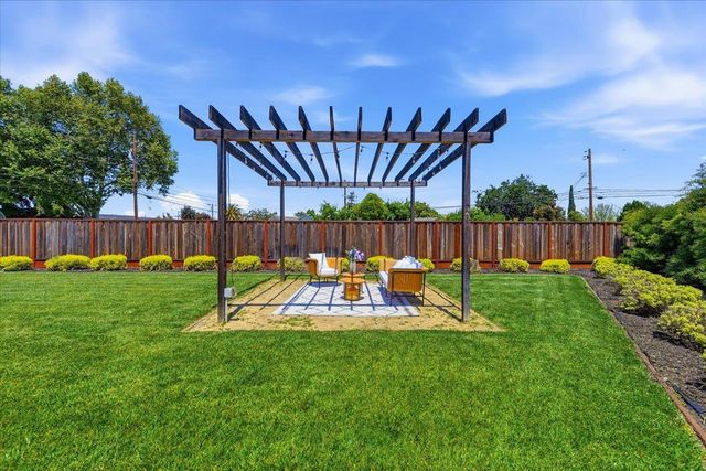 235 McEvoy Street, Redwood City, CA 94061