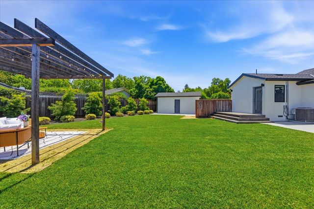 235 McEvoy Street, Redwood City, CA 94061