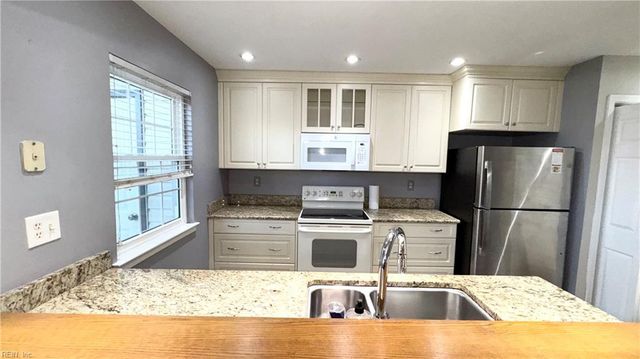 2330 Cornick DR, Virginia Beach, VA 23454