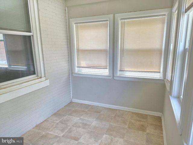 62 MAIN ST, Roebling, NJ 08554