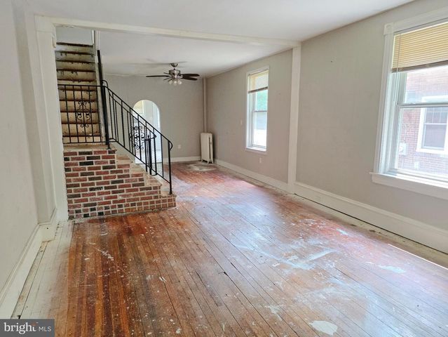 62 MAIN ST, Roebling, NJ 08554