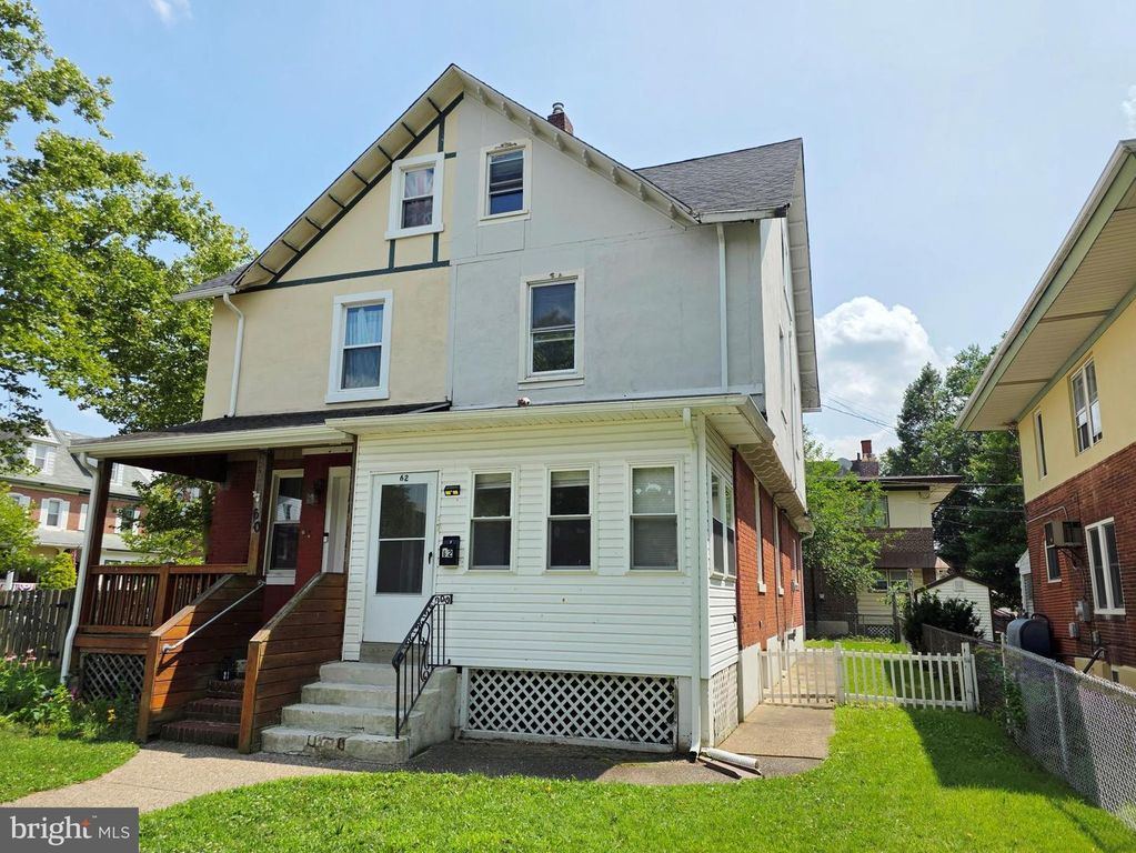 62 MAIN ST, Roebling, NJ 08554