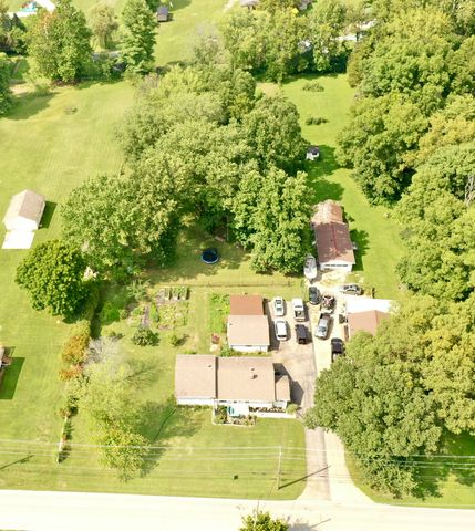 48 W Greencastle Road, Mooresville, IN 46158
