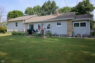 48 W Greencastle Road, Mooresville, IN 46158
