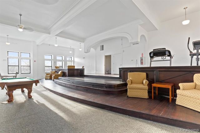 609 E Kirby Street 301, Detroit, MI 48202