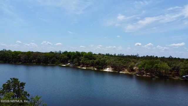 113 & 115 LITTLE HEWITT Lane, Interlachen, FL 32148