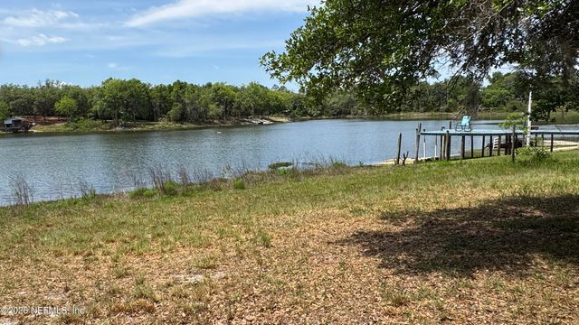 113 & 115 LITTLE HEWITT Lane, Interlachen, FL 32148