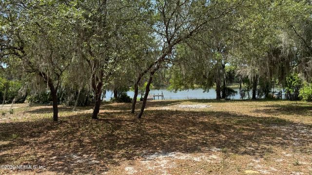 113 & 115 LITTLE HEWITT Lane, Interlachen, FL 32148