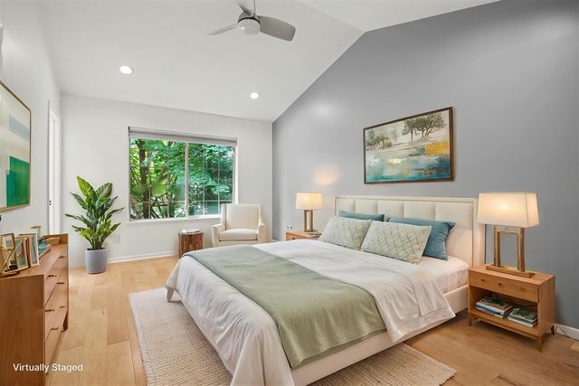 4023 Boulder Pond Drive, Ann Arbor, MI 48108